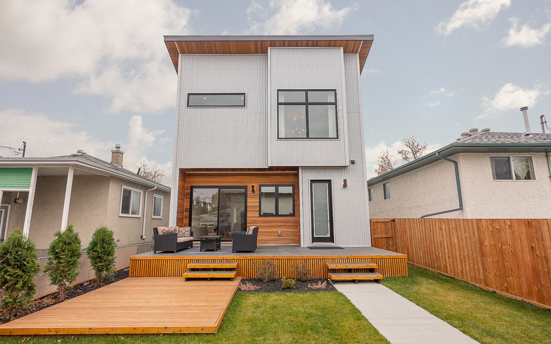 8744 77 ave