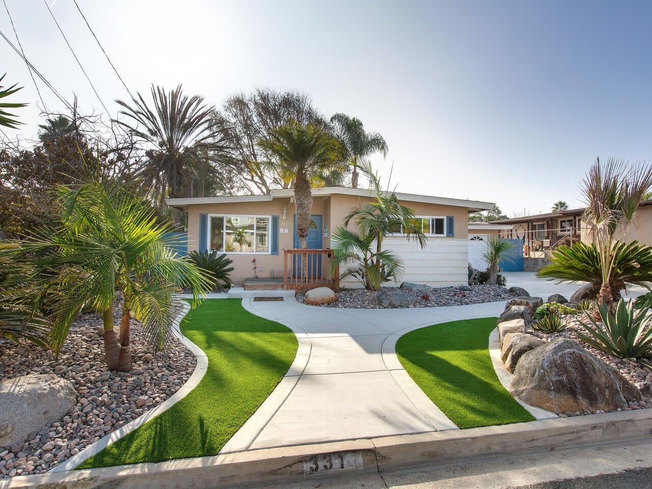 331 Redwood Ave