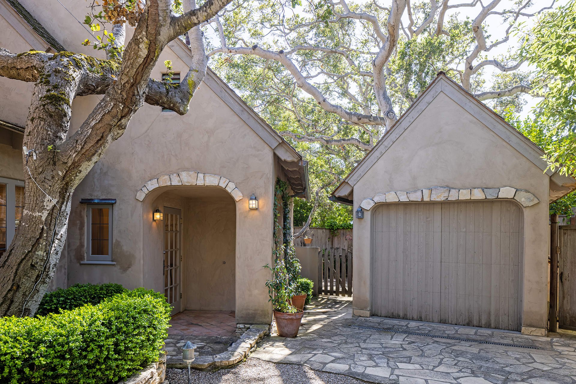 Carmel Gem - Monte Verde 6 SW of 13th