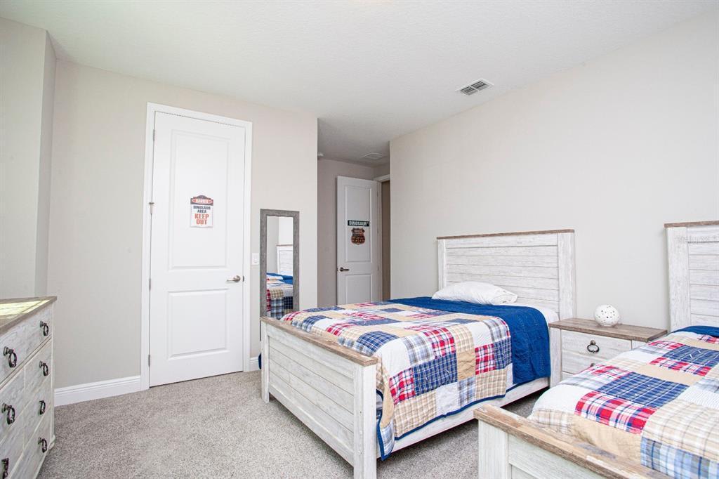 8252 Ludington Cir