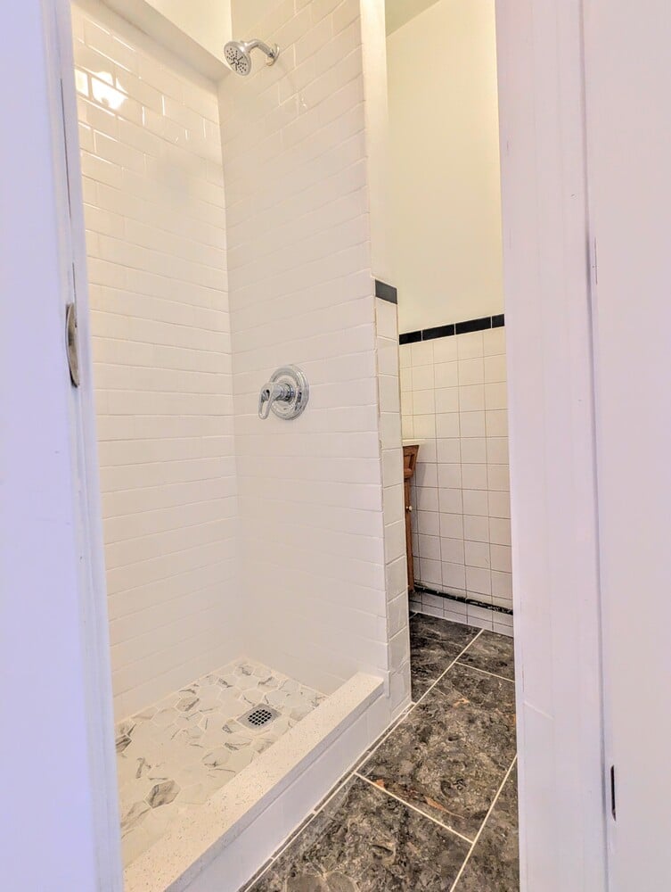 343 Pleasant Avenue, Apt 2