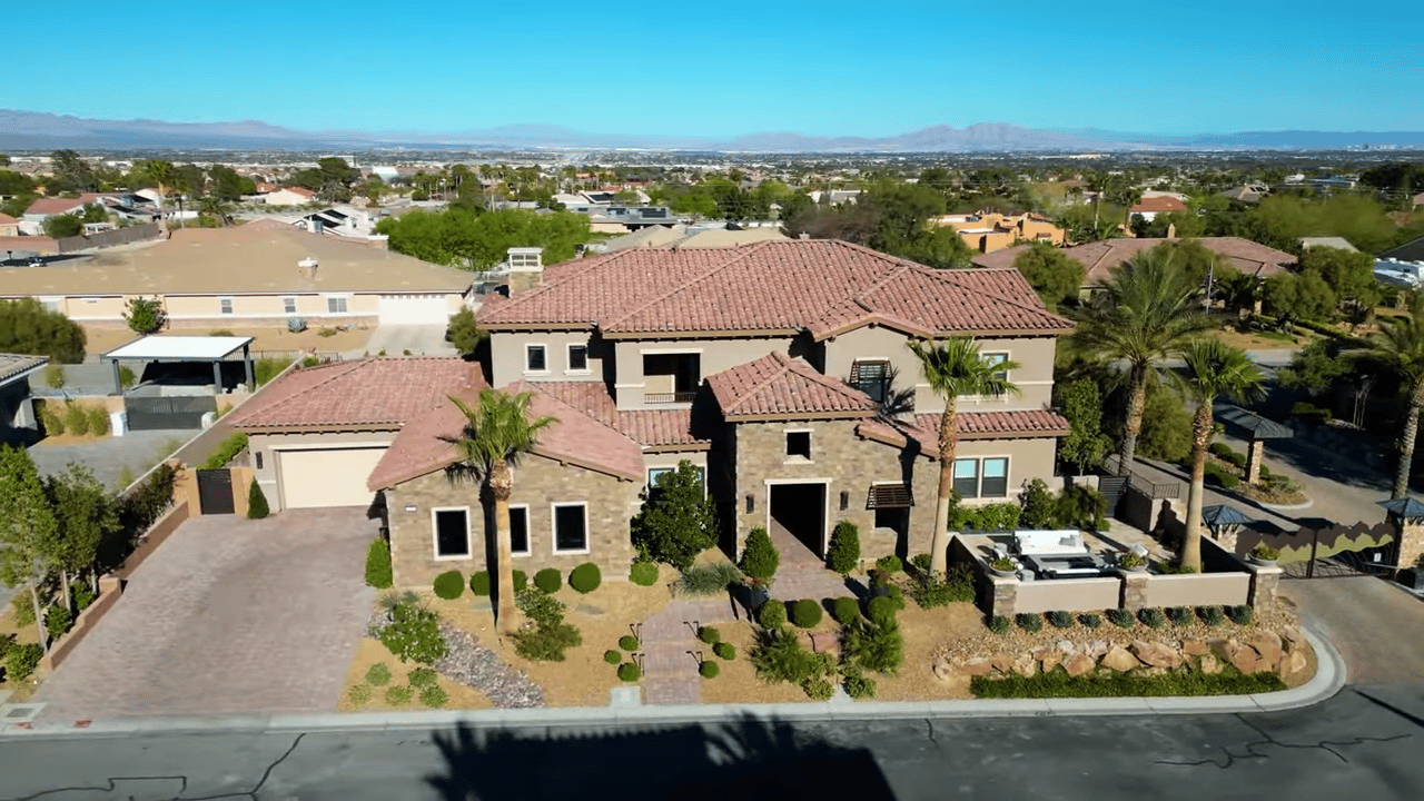 6272 Magnifico Circle, Las Vegas