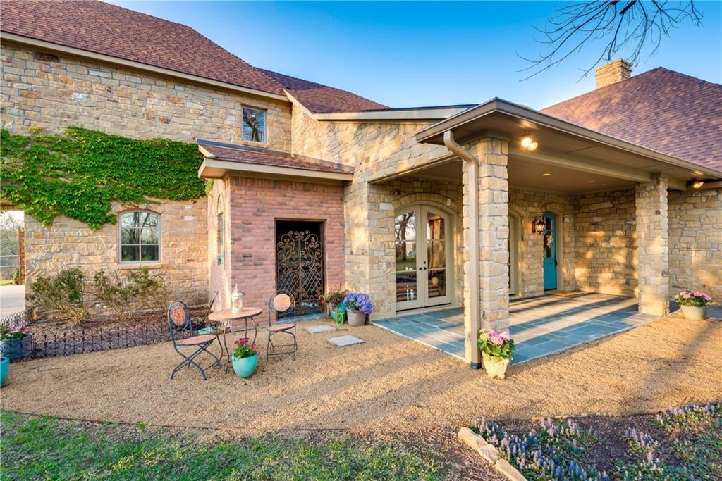 1616 County Rd 282