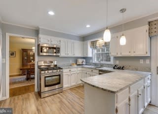 159 DREXEL DR