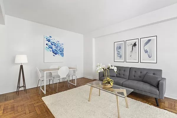 57 Montague Street Unit: UNIT4E