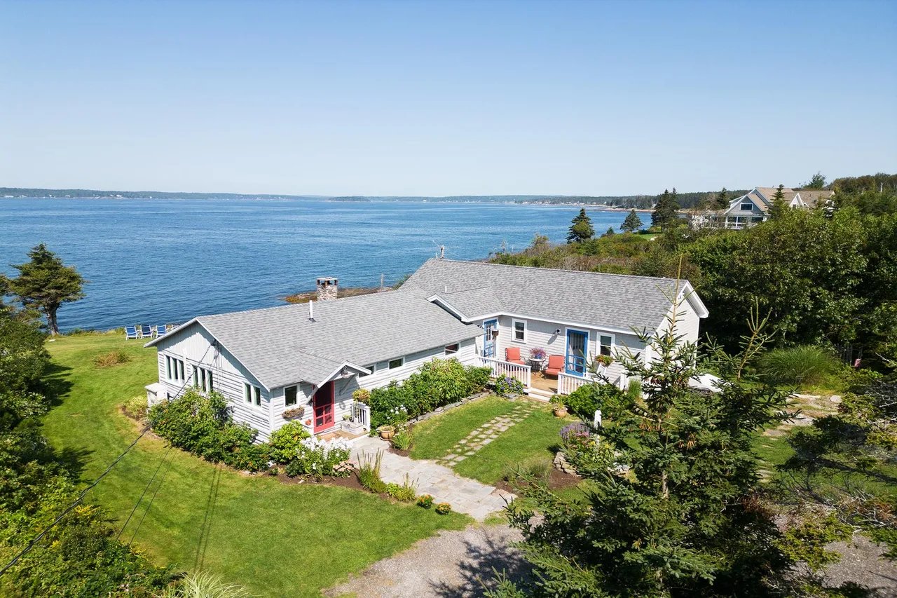 New Waterfront Listing! 25 West Strand Road, Bristol, Maine – $1,750,000