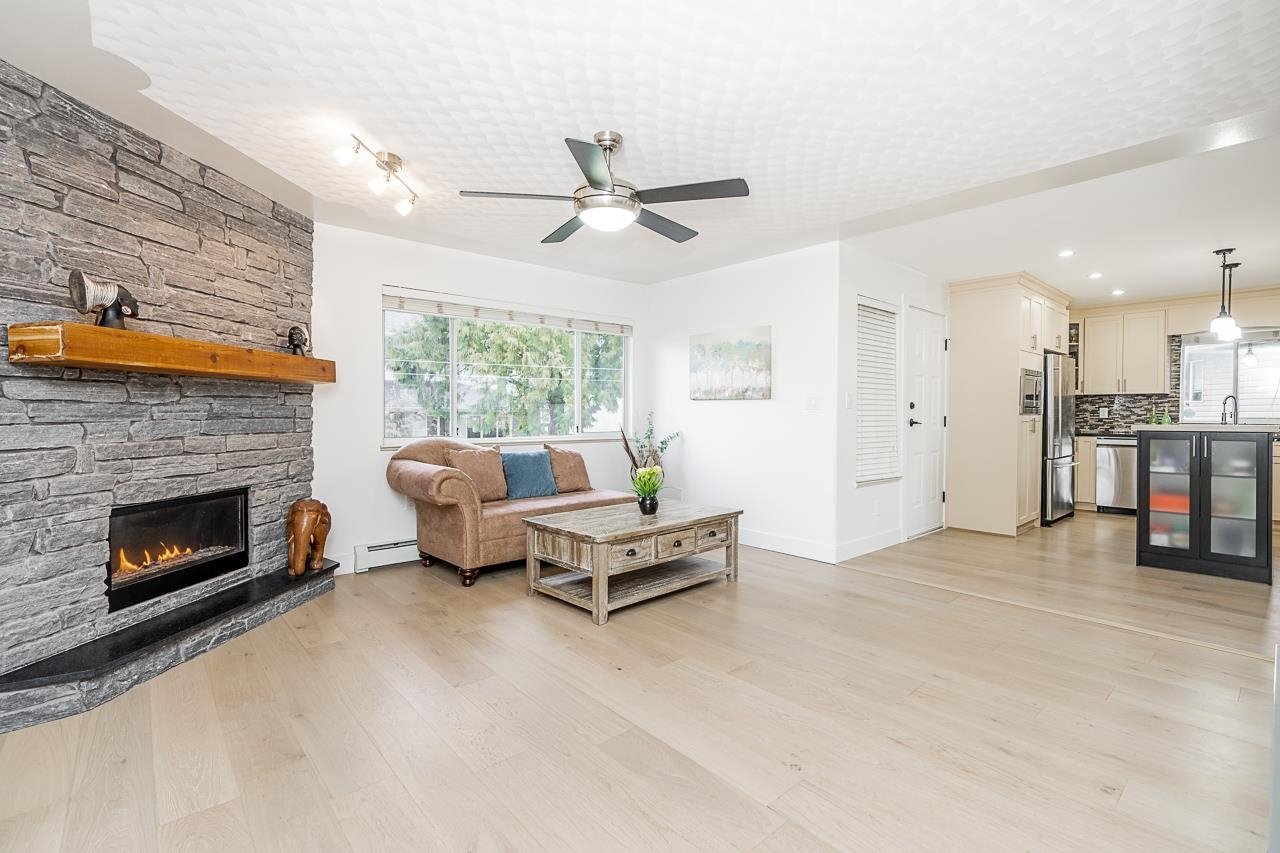 14359 90a Ave