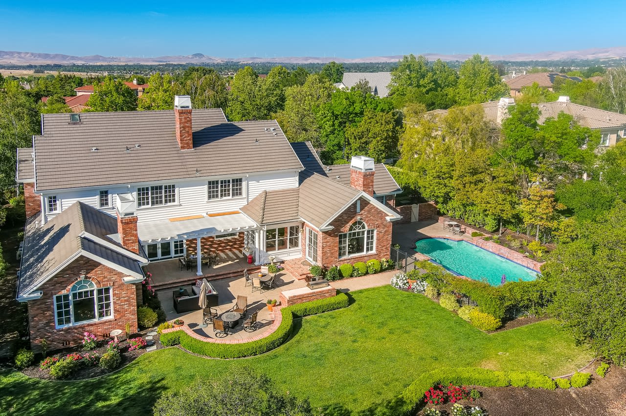 1833 Spumante Place, Ruby Hill
