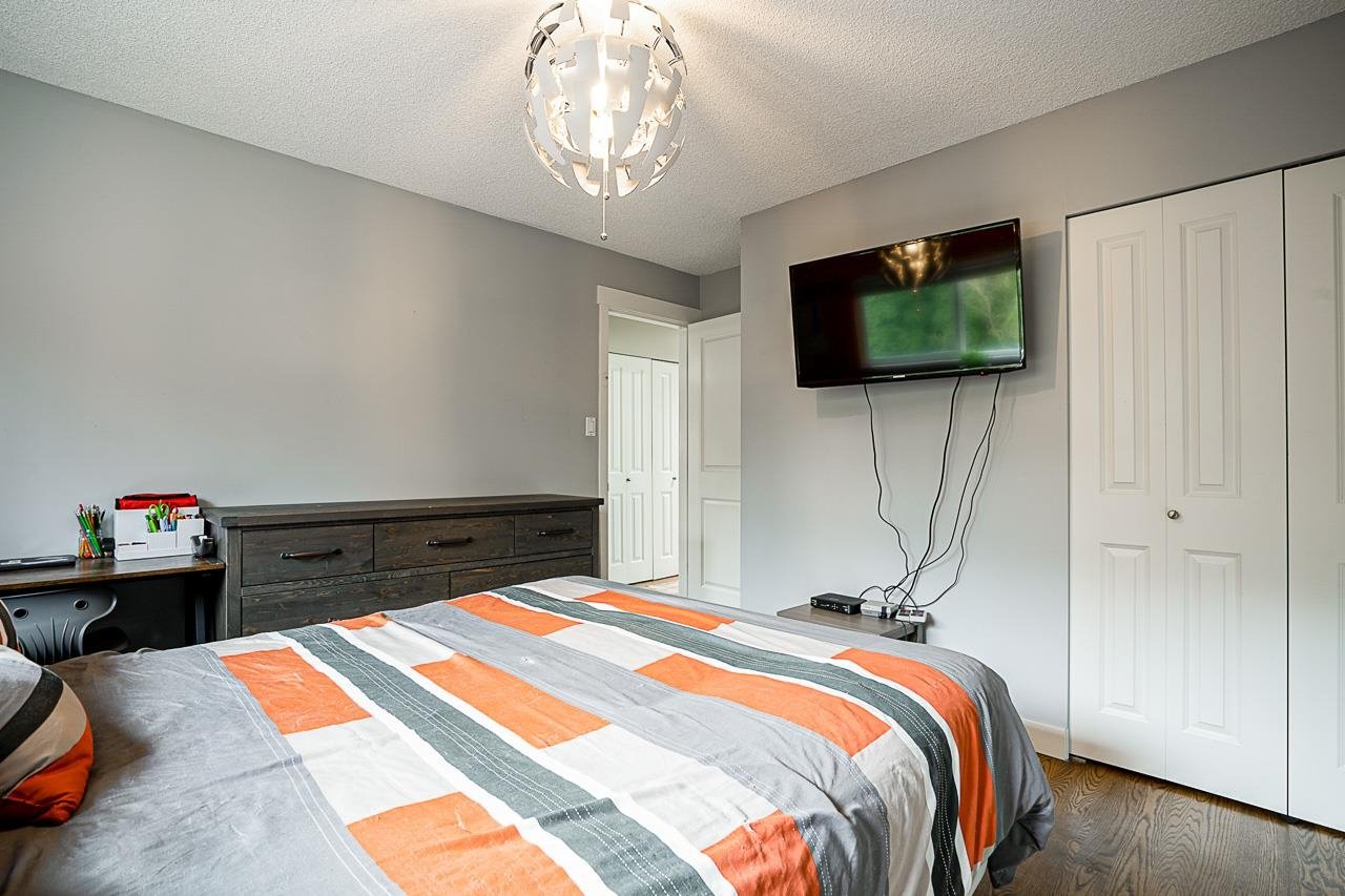 294 W Murphy Dr