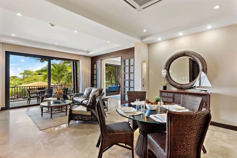 Ocean View Condo, Azul Paraiso 10C