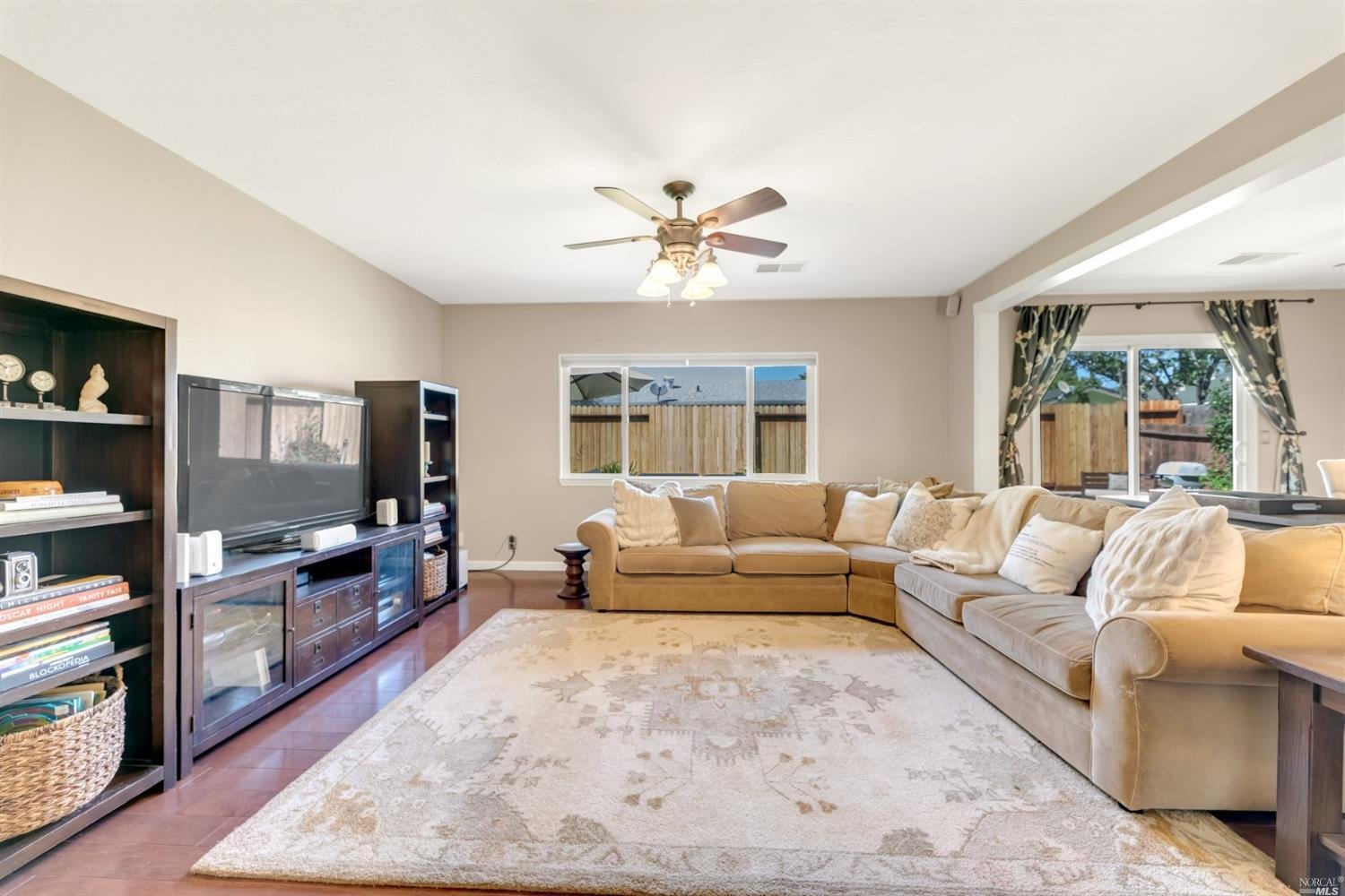 234 Daffodil Dr