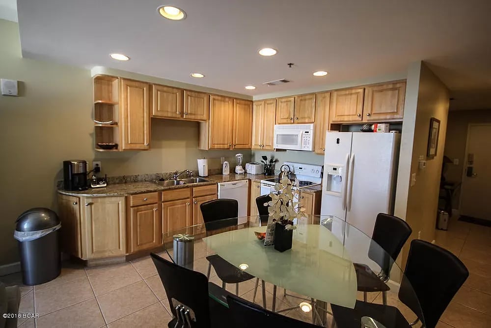 17729 FRONT BEACH Road Unit 1906E