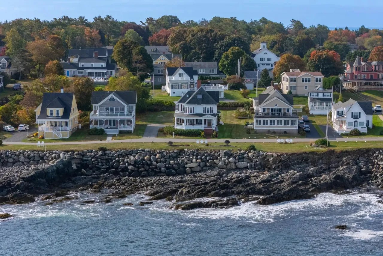 New Listing! 63 Ocean Ave Extension, York, ME 03909 – $3,500,000