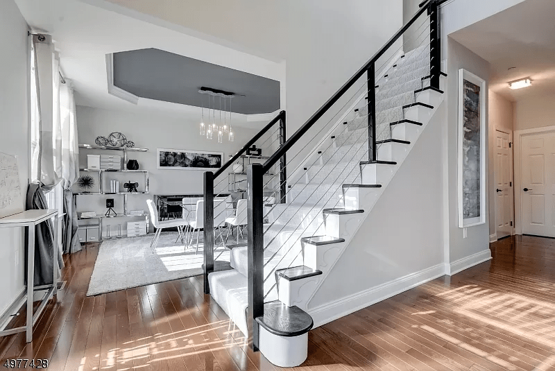 41 Woodstone Cir