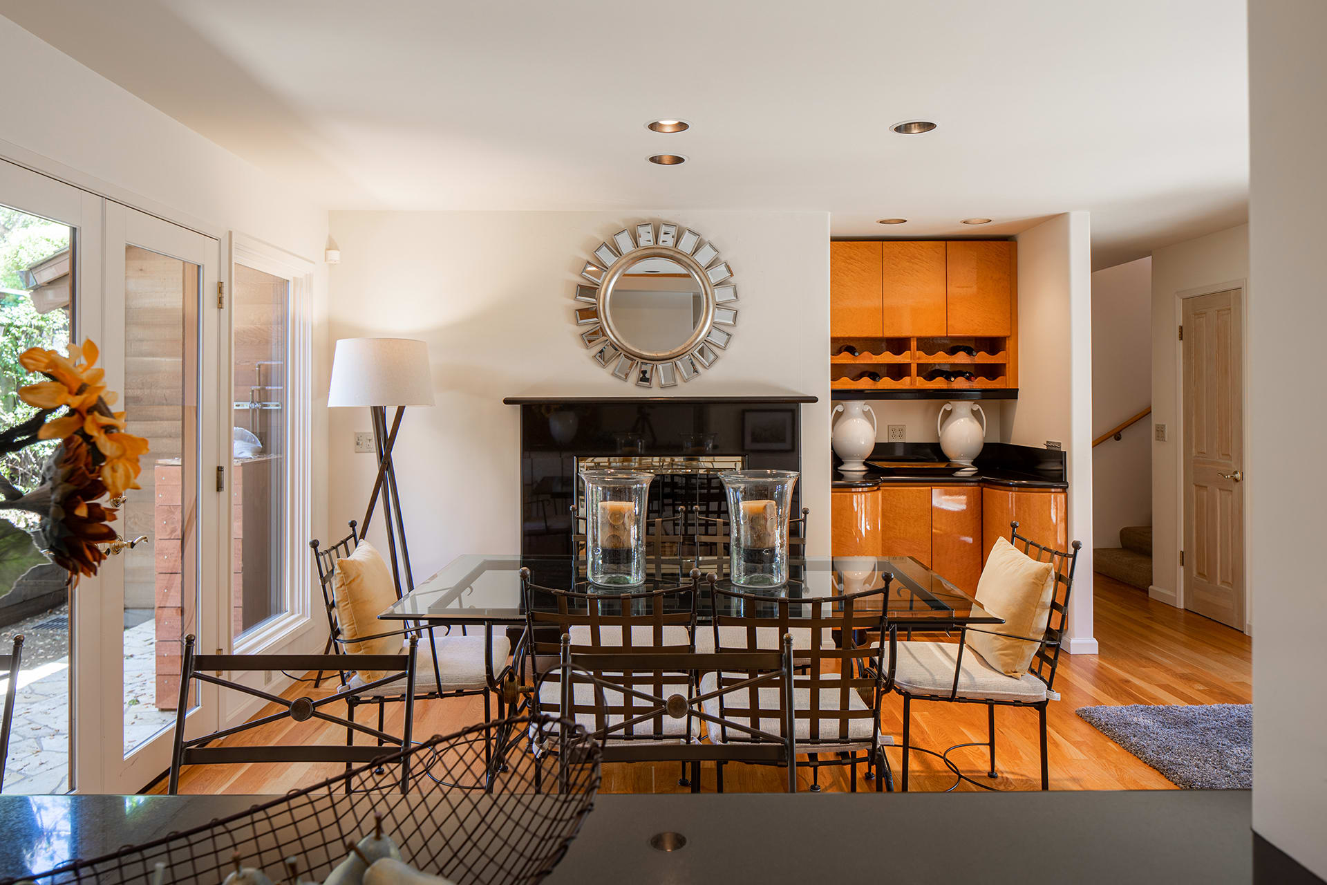 Downtown Carmel Living- San Carlos 4 SE of 12th