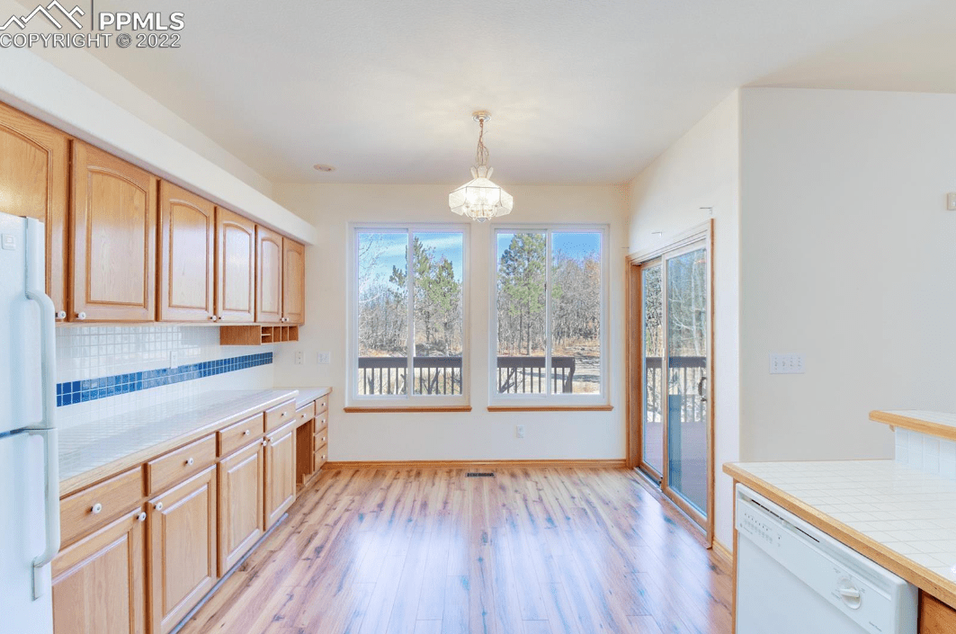 2720 Stone Creek RD