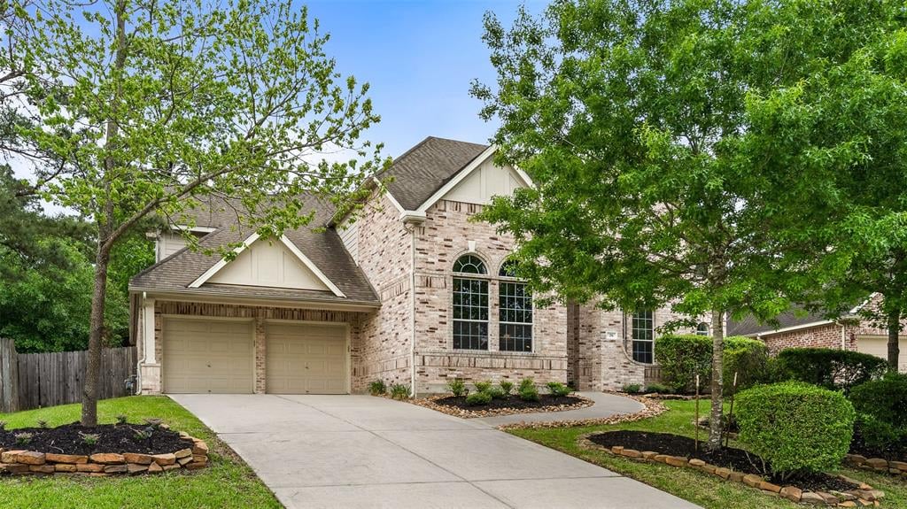 26 N Scribewood Circle