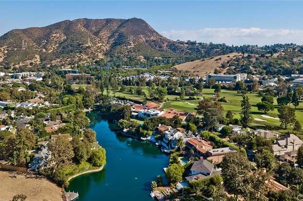 Toluca Lake