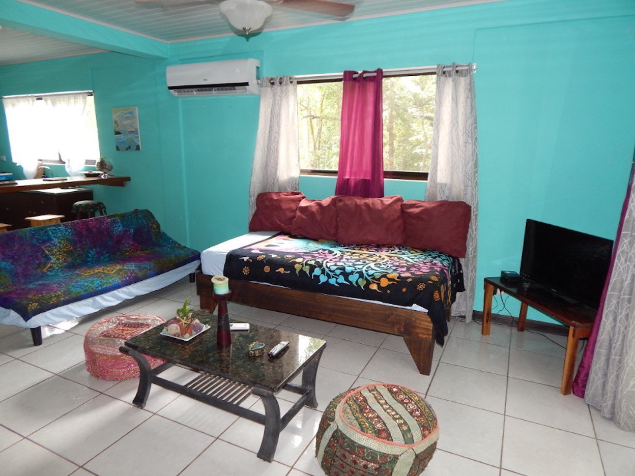Rainforest Yoga Studio Apartments, Jaco, Puntarenas