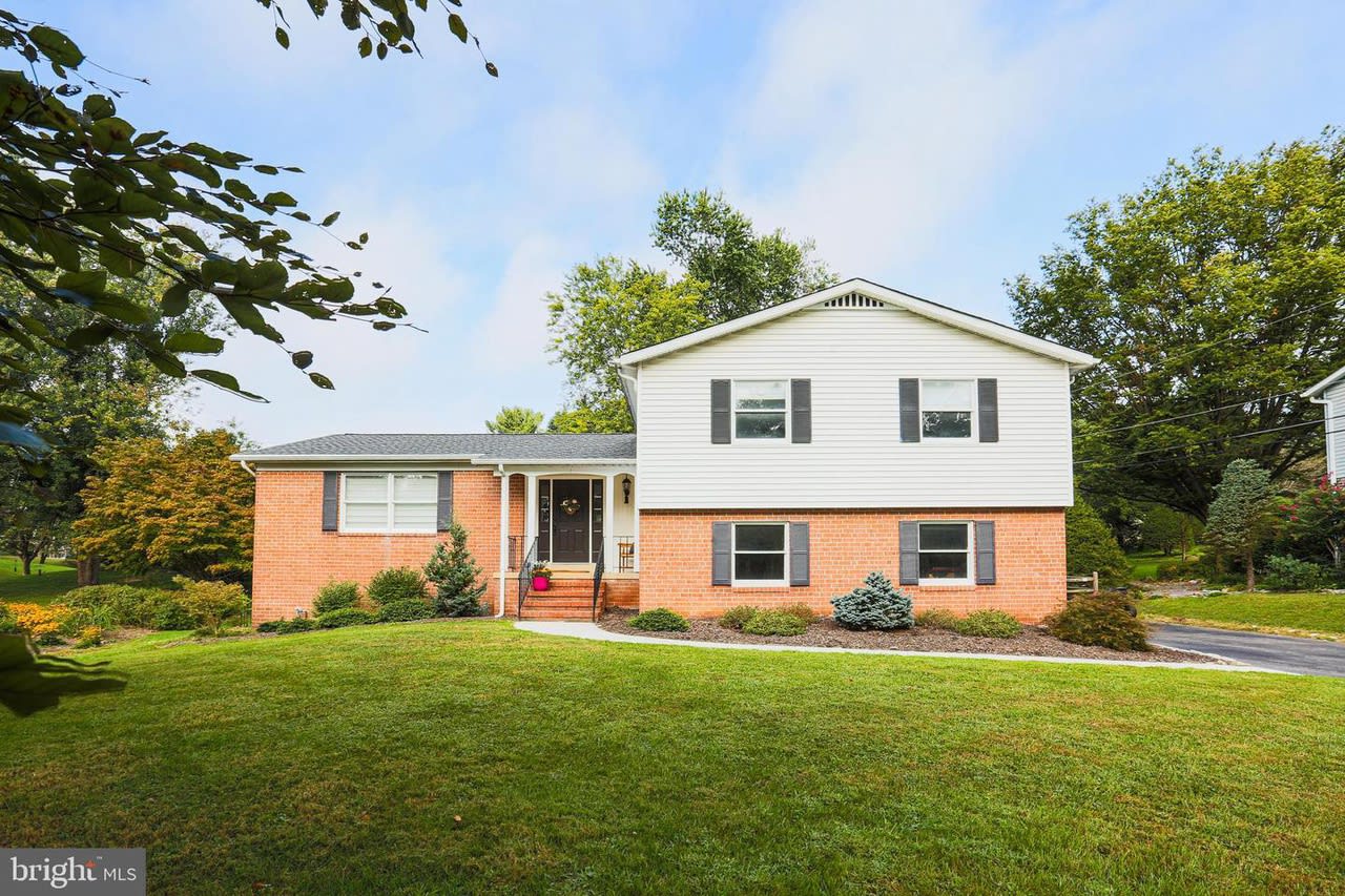 2518 Jonathan Rd