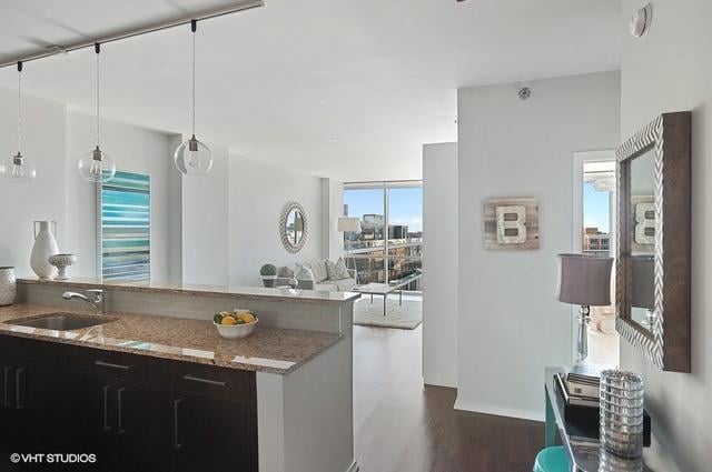 123 S Green St #1110B