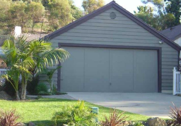 2803 Cazadero Dr