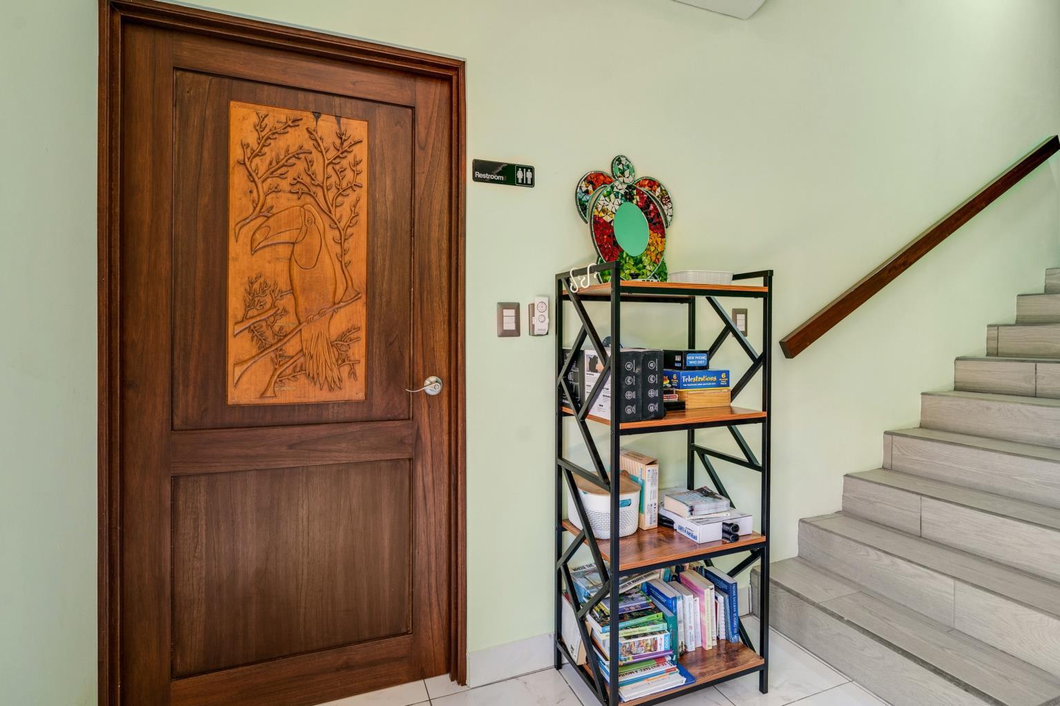 6 Beautiful Tree House Villas and Owners Home on Calle Toucan