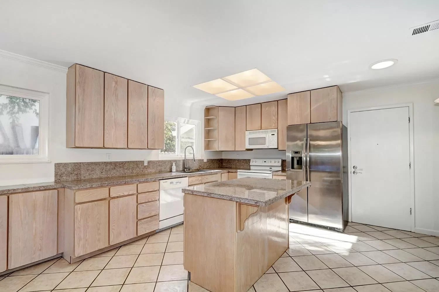 2420 Temple Drive