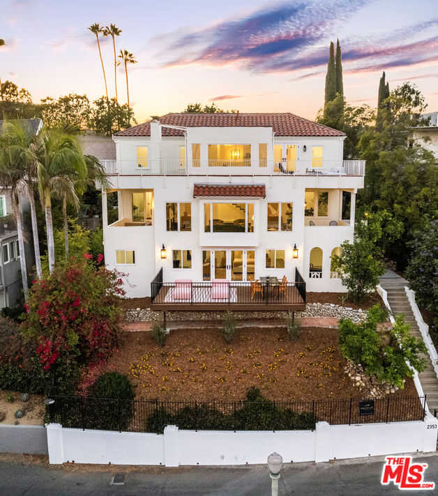 2356 Allview Terrace E Dr