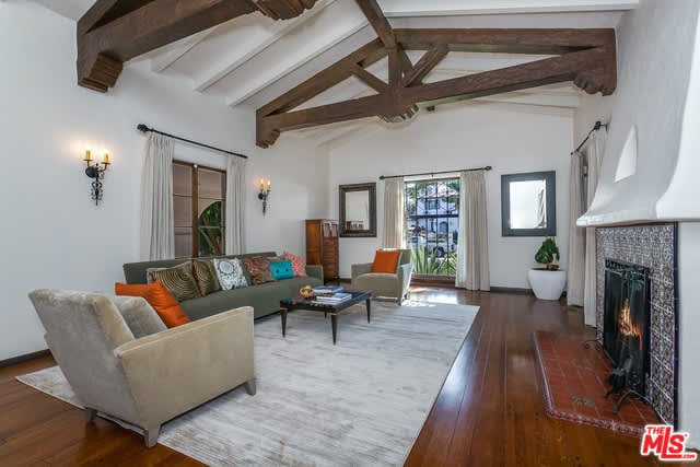 Beautifully Remodeled Spanish Lease