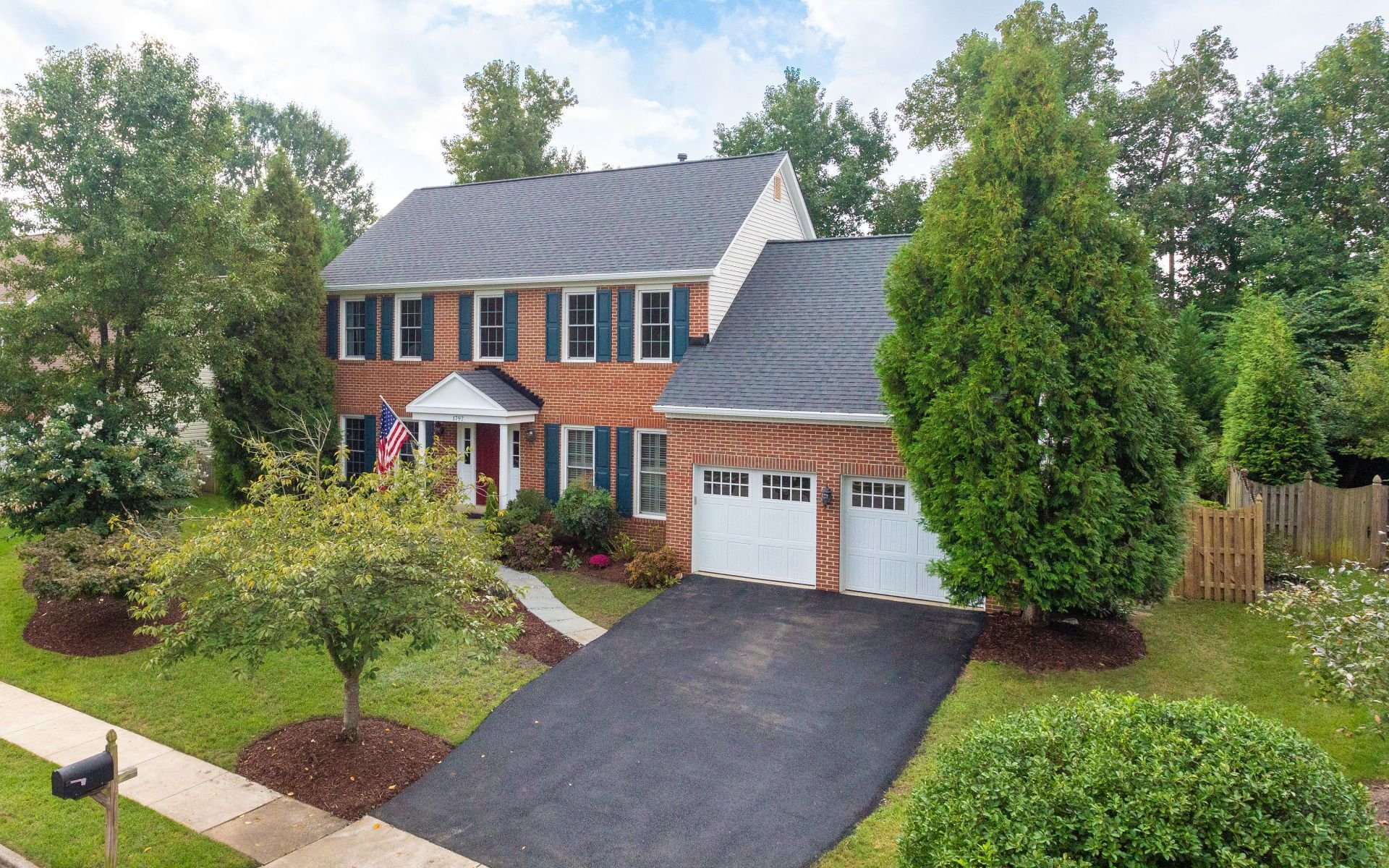 1797 Rampart Dr