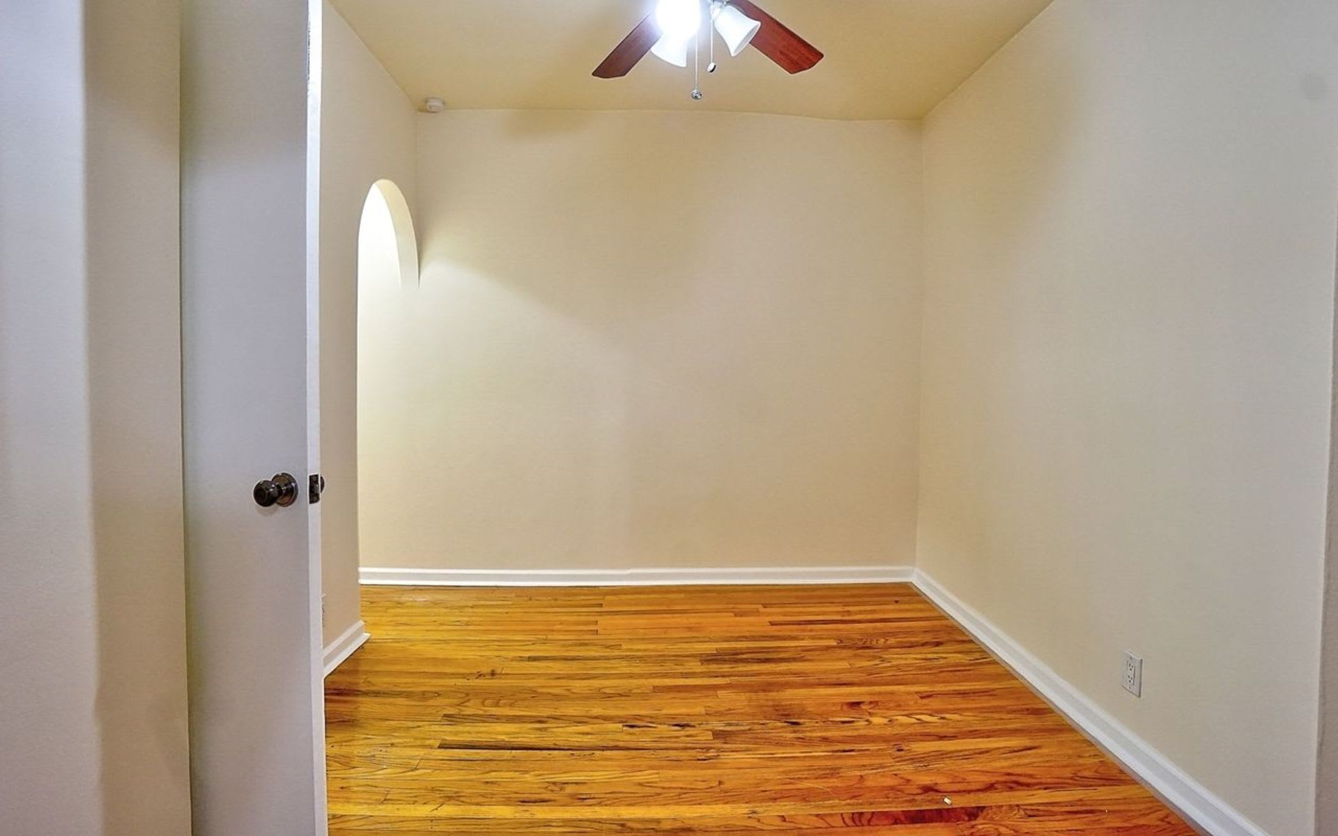 270 East 78th St, #1