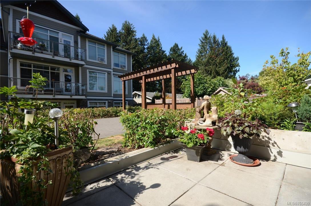 111-611 GOLDSTREAM Ave
