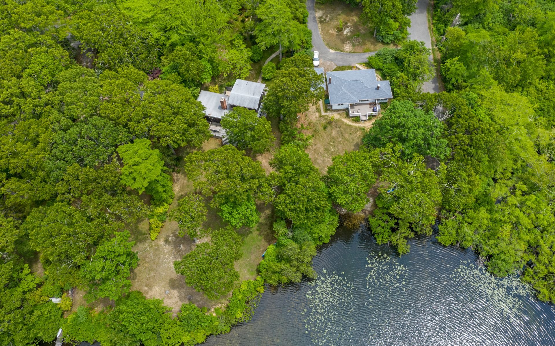 Pondfront Bungalow