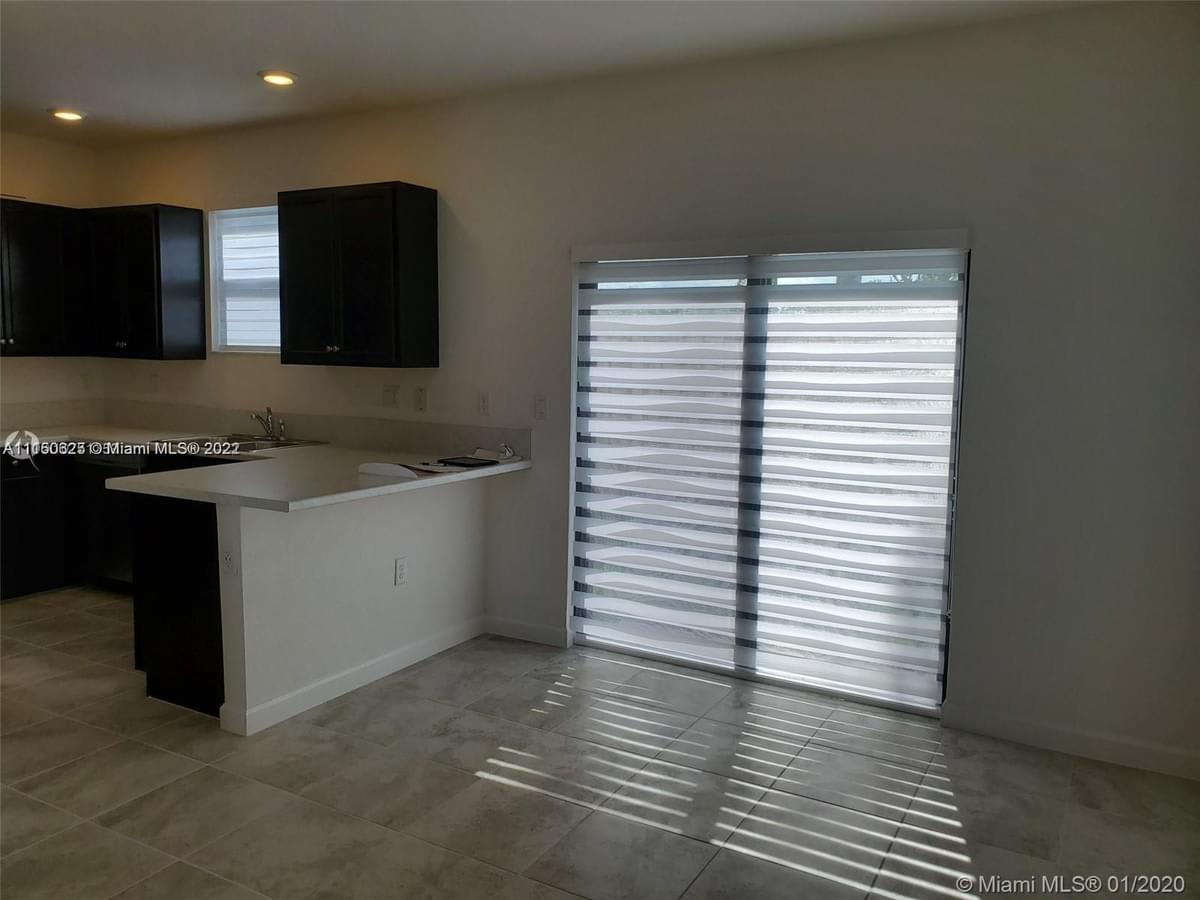 11318 SW 254th Ter