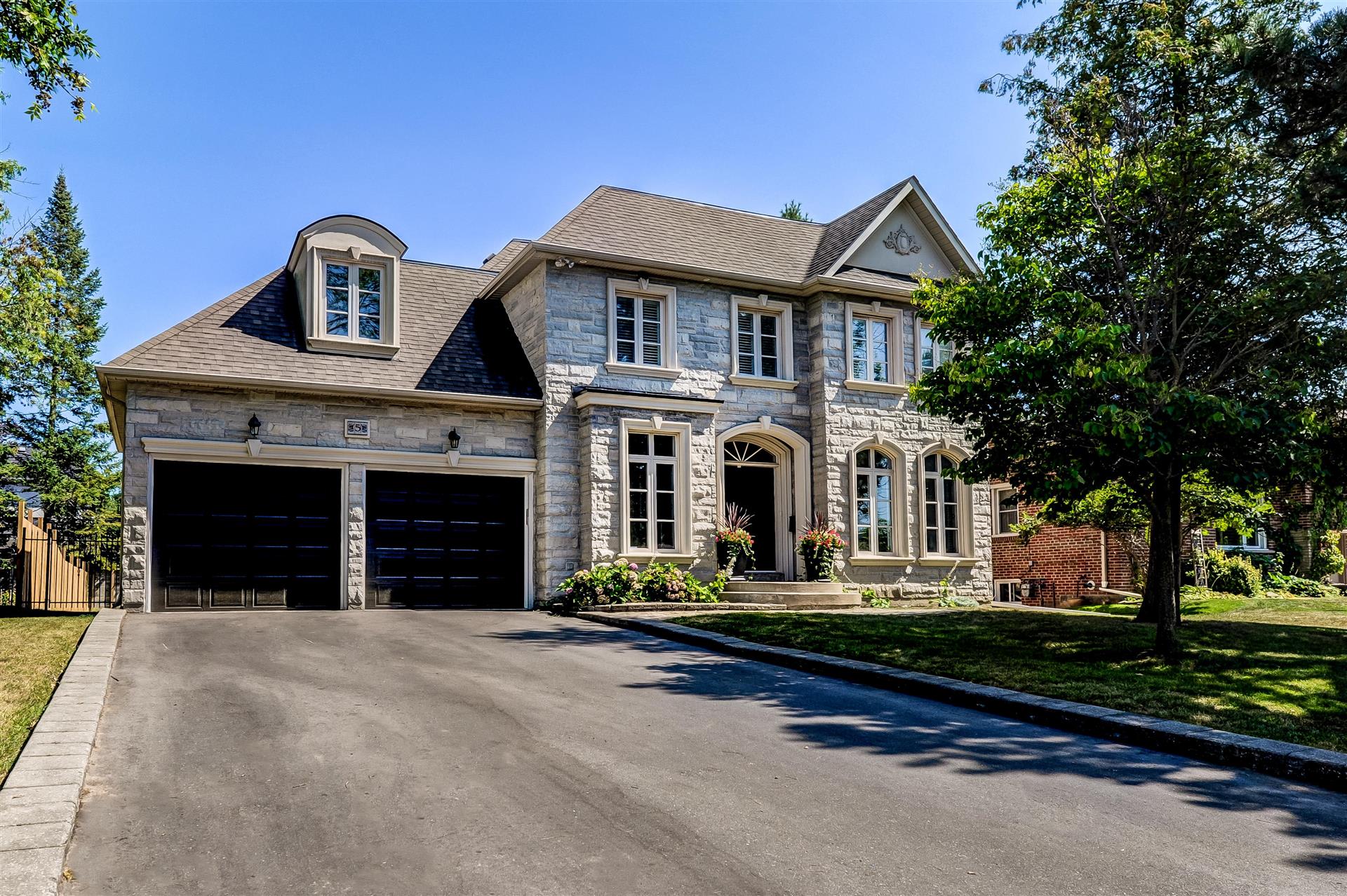 5 Somerdale Sq