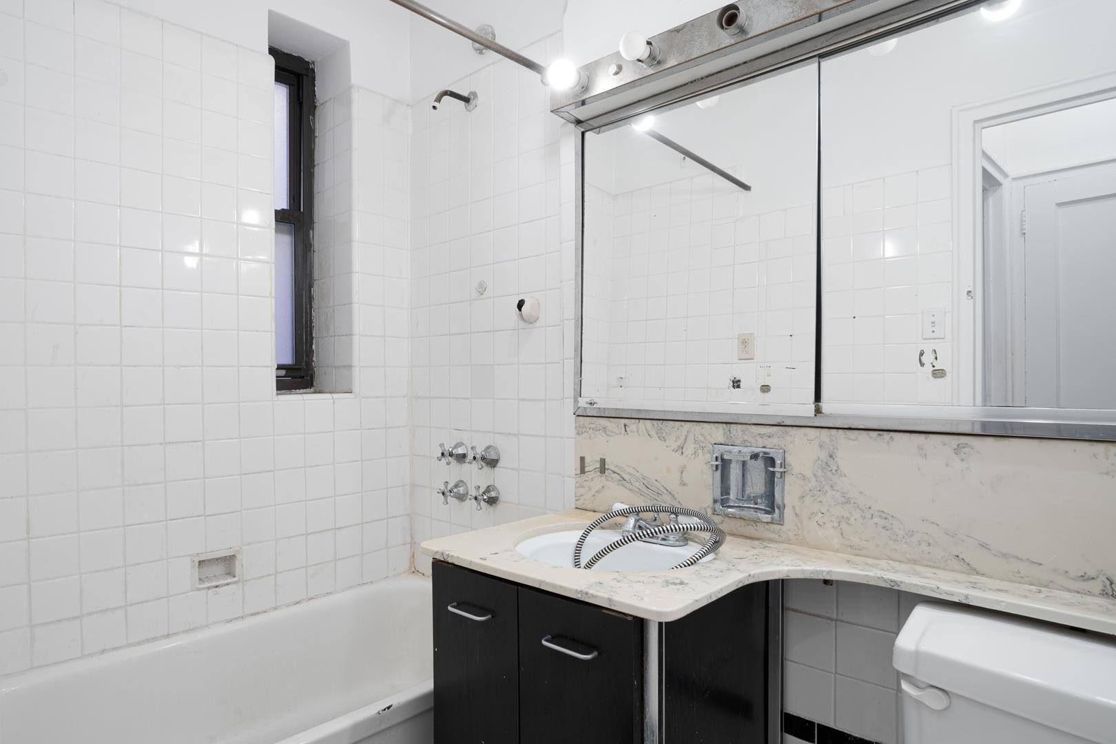 1410 York Avenue, Apt 4-B