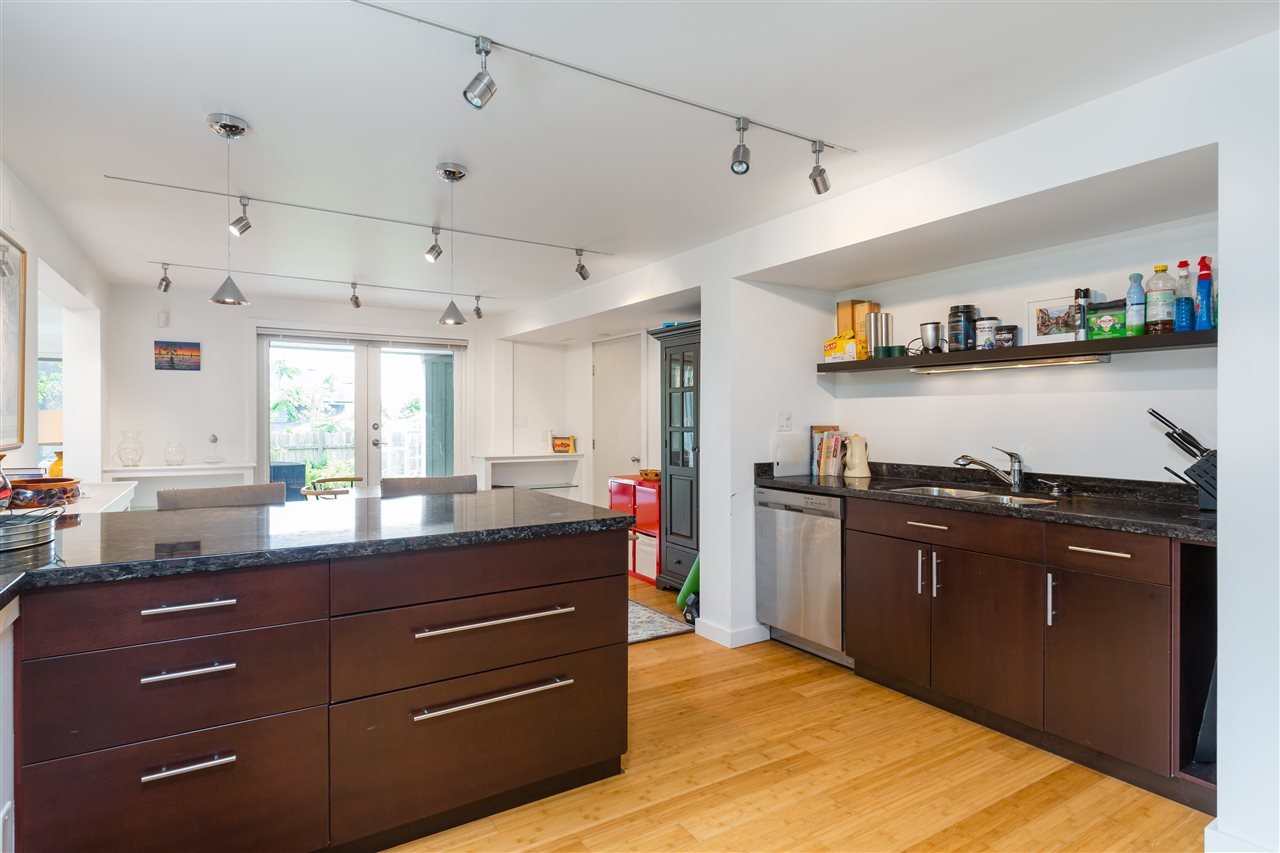 165 W Osborne Rd