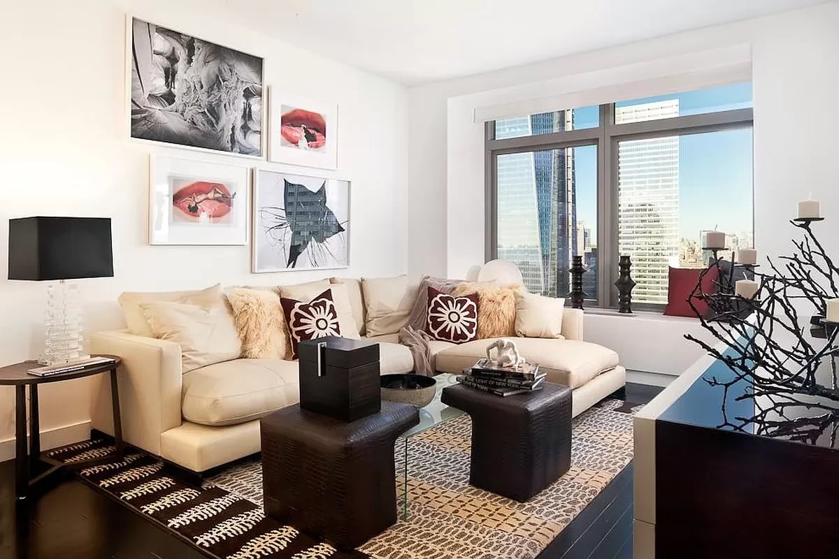 123 Washington St. Unit: 45E