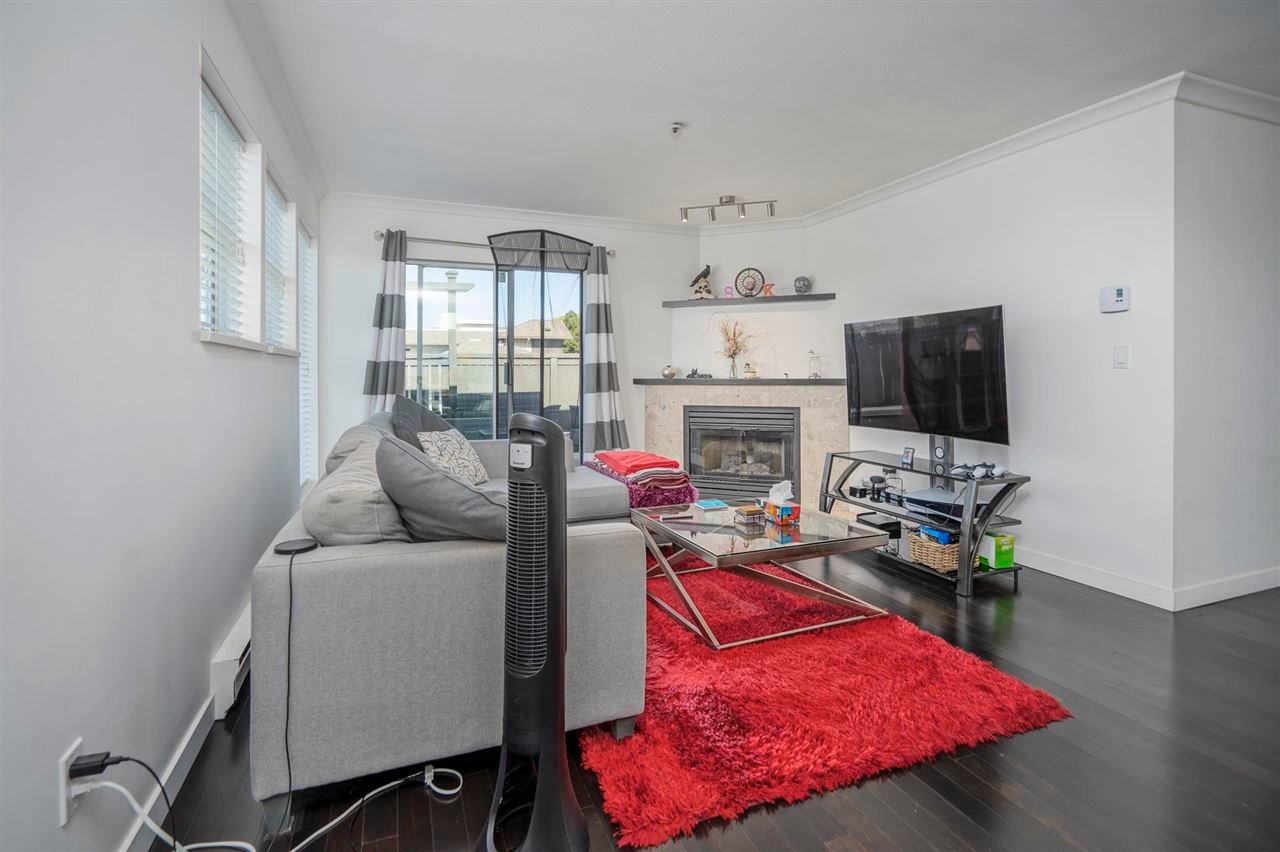 401-3308 Vanness Ave