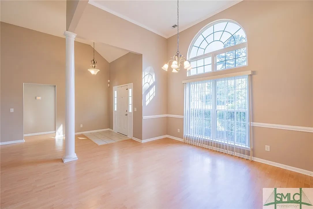3 Mackinac Ct