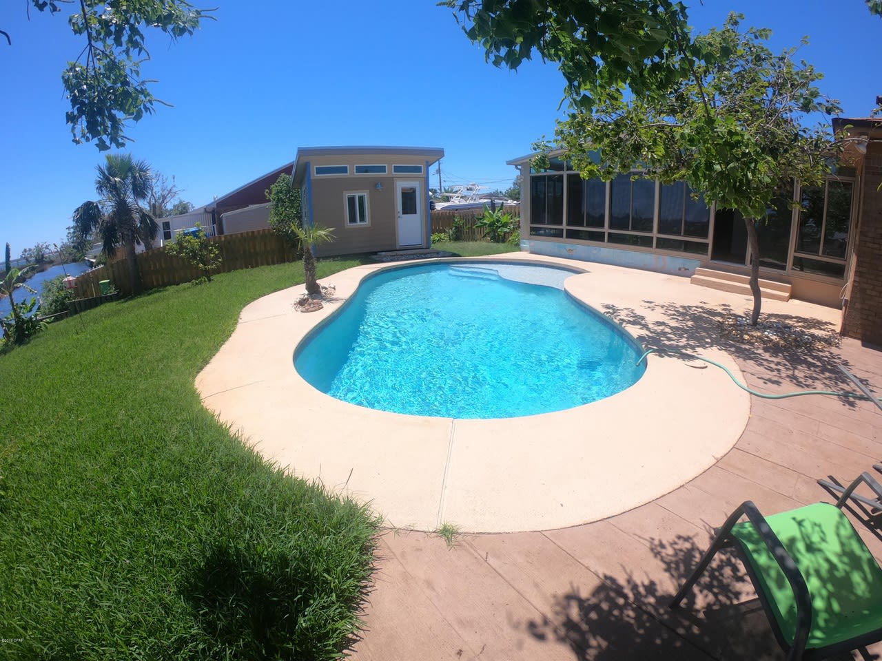 1544 Donna Avenue