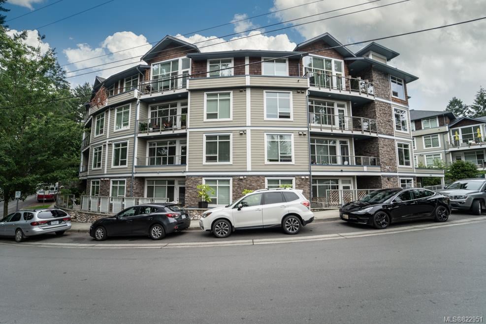 407-608 FairWy Ave