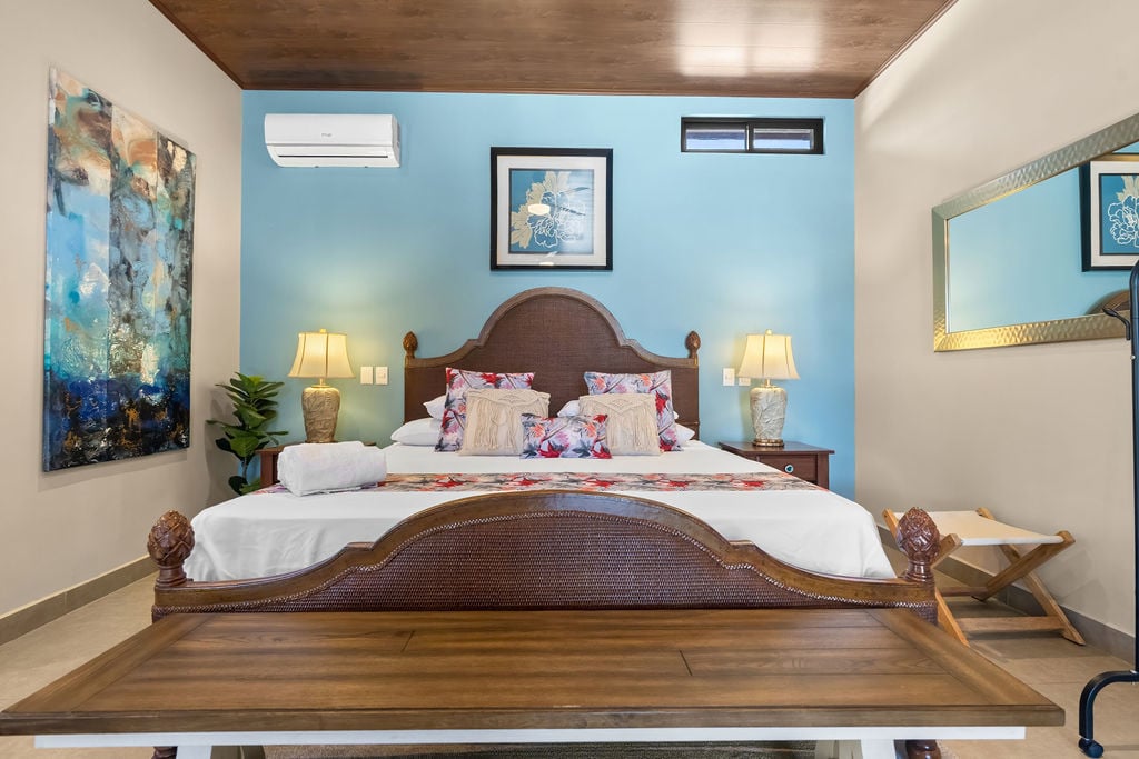 Mixed Use Income Property, Tamarindo, Guanacaste