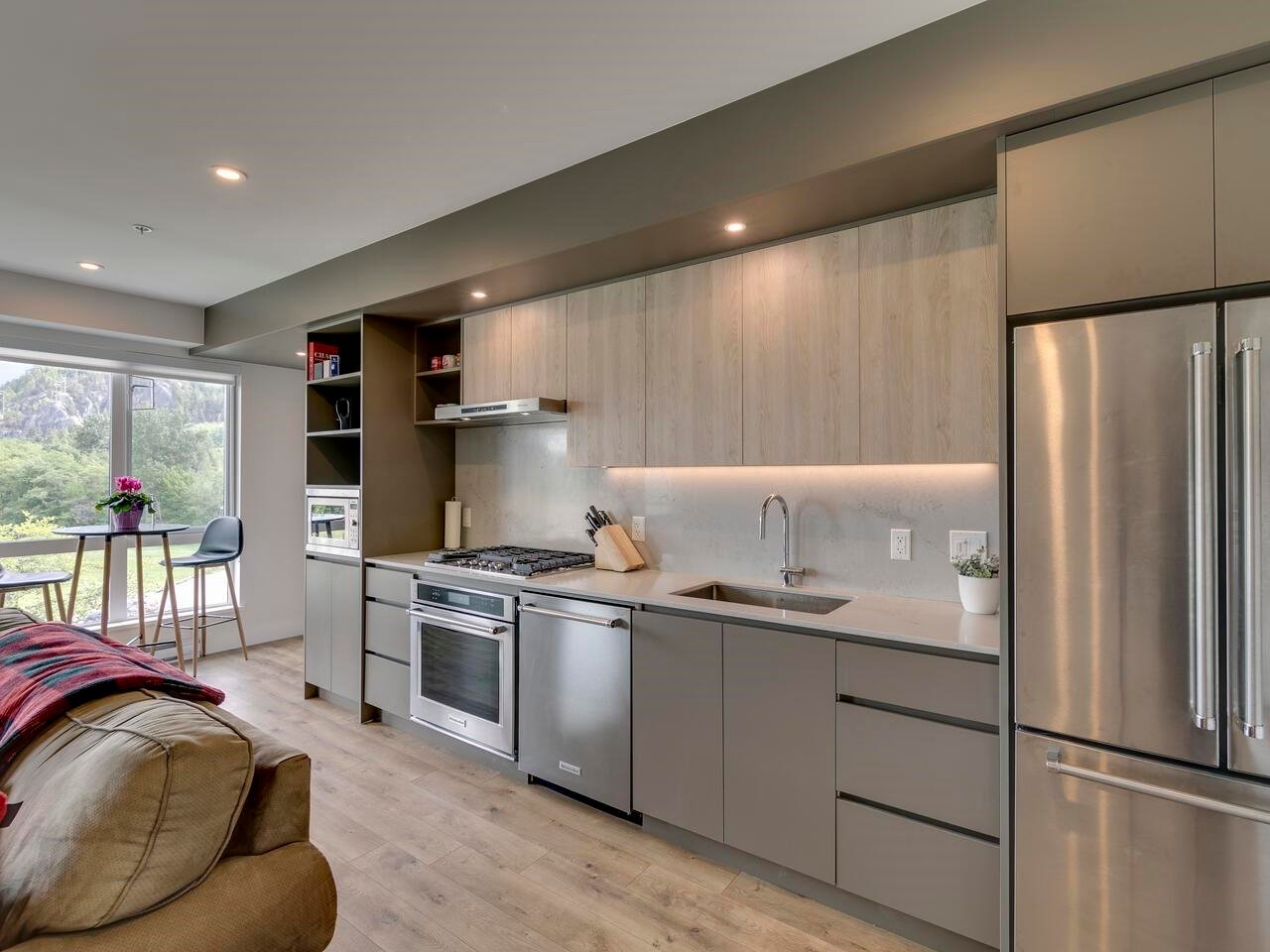 512-38362 Buckley Ave