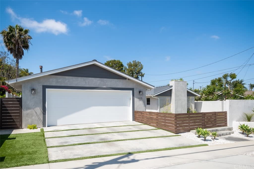 325 23rd Street