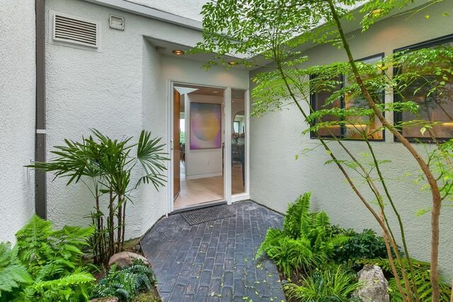 17 Sea Colony Drive
