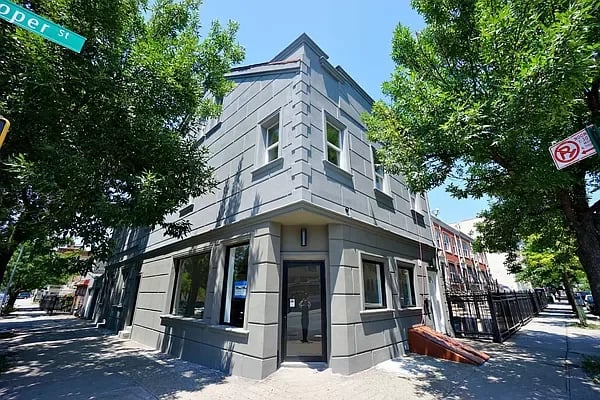 151 Cooper Street Unit: 2