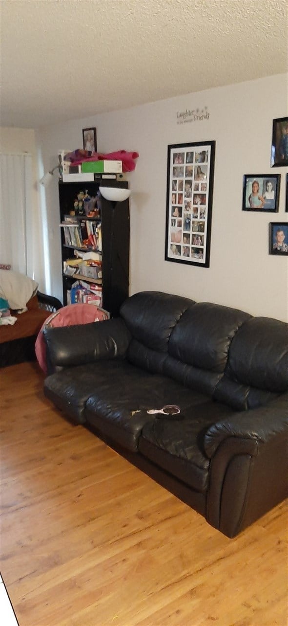 220-10530 154 St