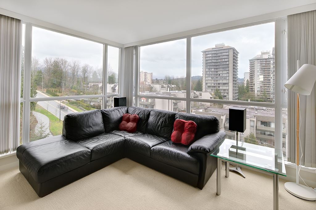 906-4888 Brentwood Dr